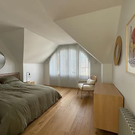 180 M Family With Garden Sleeps 10 *