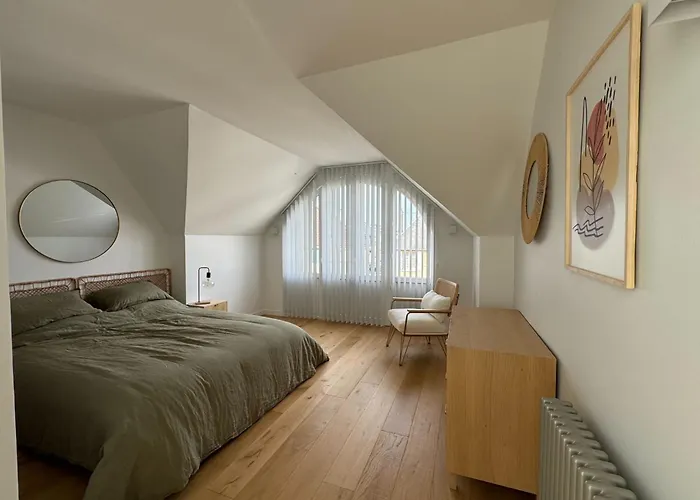 180 M Family With Garden Sleeps 10 *