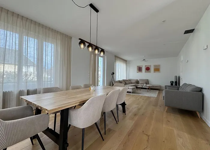 180 M Family With Garden Sleeps 10